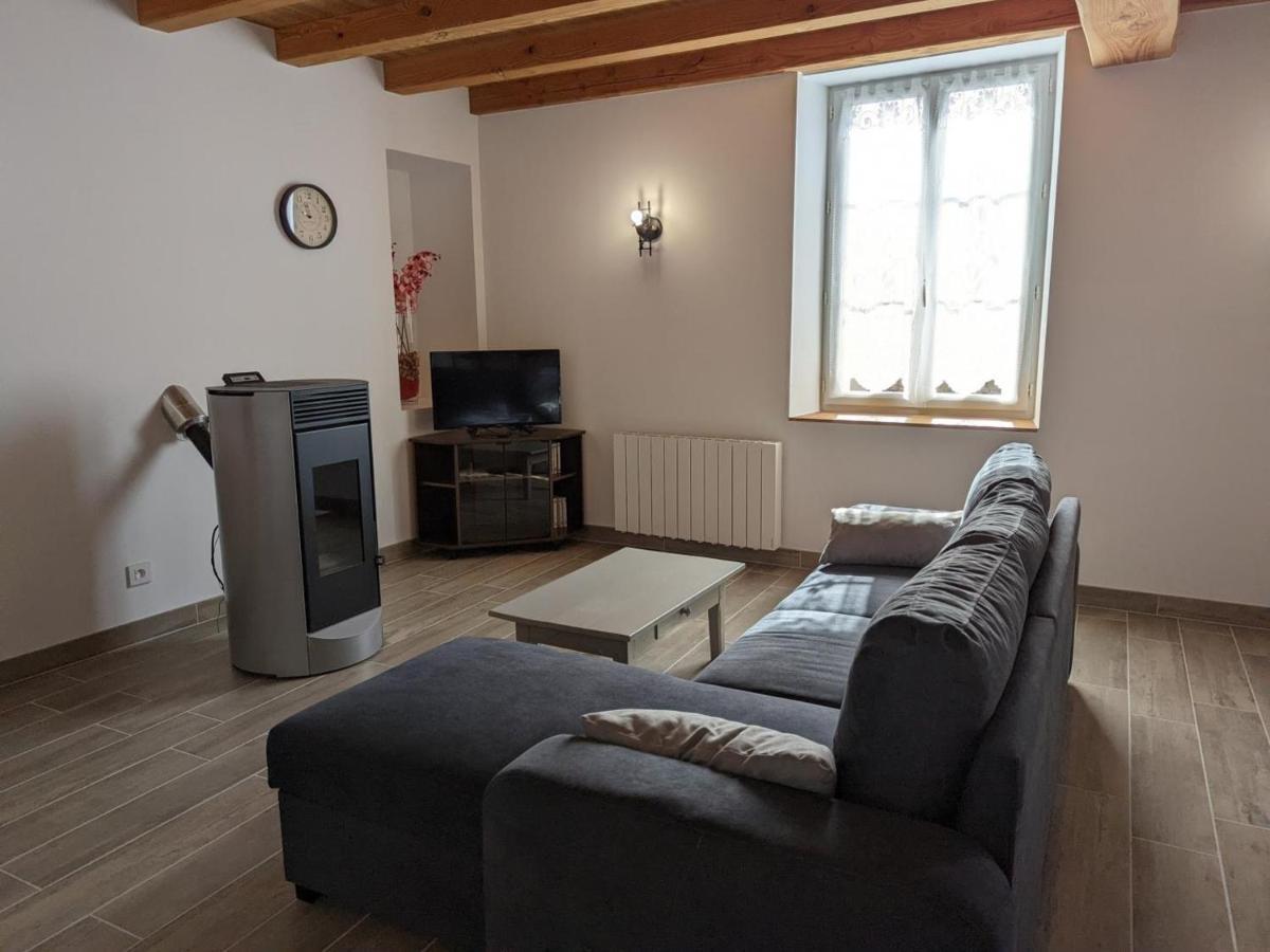 Maison Lumineuse Avec Cour Privative, Proche Sites Culturels, Tout Confort, Equipe Bebe, Wifi Inclus - Fr-1-653-98 Puyreaux ภายนอก รูปภาพ