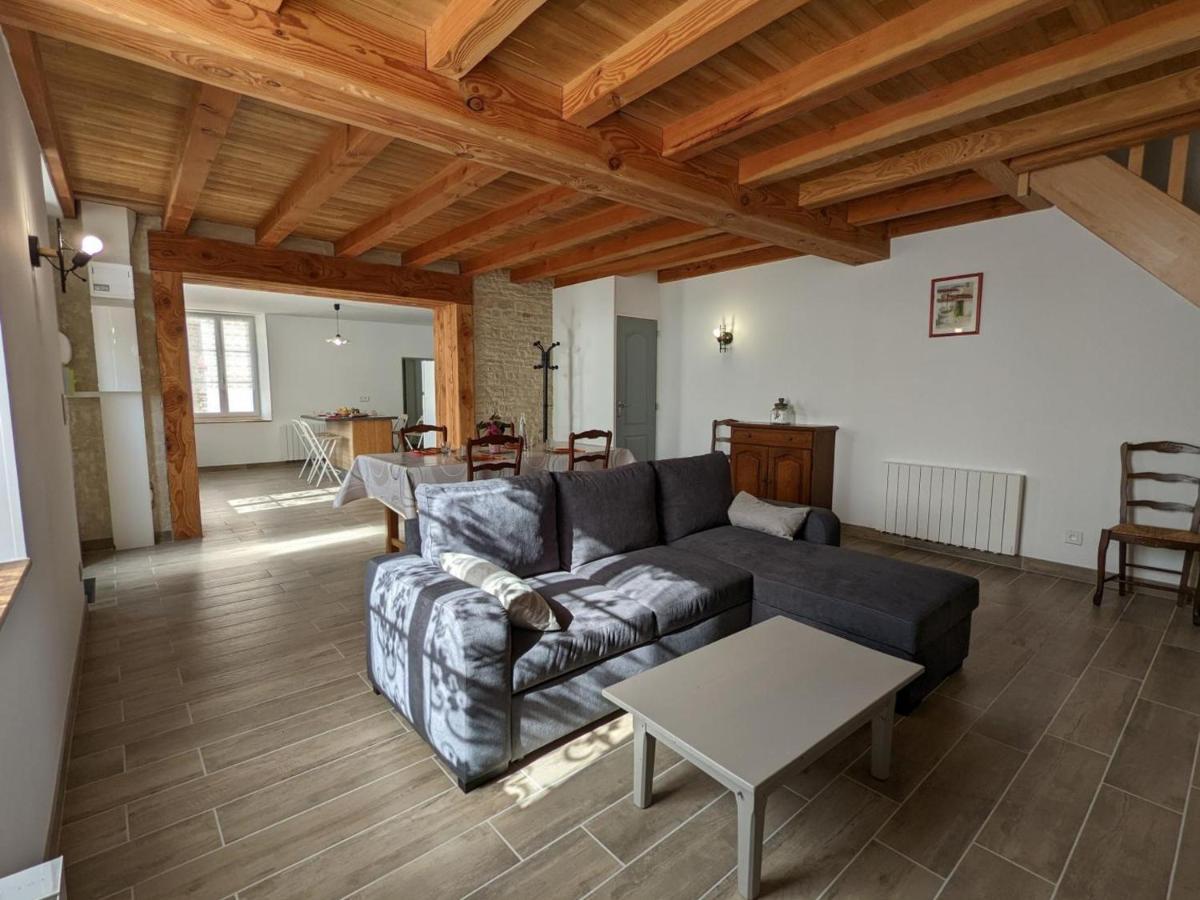 Maison Lumineuse Avec Cour Privative, Proche Sites Culturels, Tout Confort, Equipe Bebe, Wifi Inclus - Fr-1-653-98 Puyreaux ภายนอก รูปภาพ