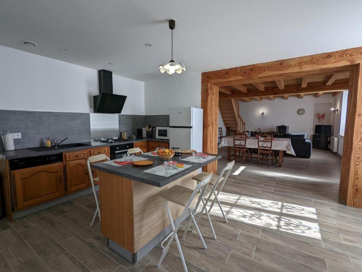 Maison Lumineuse Avec Cour Privative, Proche Sites Culturels, Tout Confort, Equipe Bebe, Wifi Inclus - Fr-1-653-98 Puyreaux ภายนอก รูปภาพ